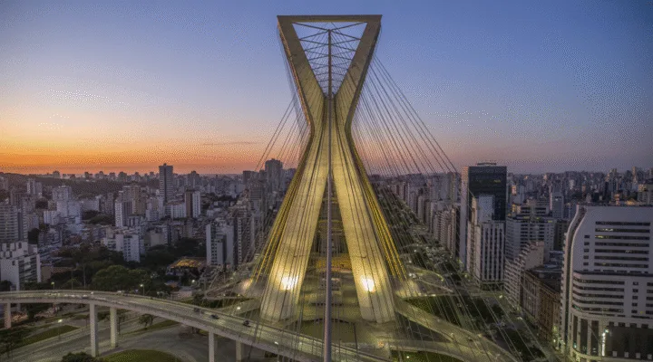 São Paulo Recebe 219 Mil Turistas Internacionais em Janeiro: Recorde Histórico